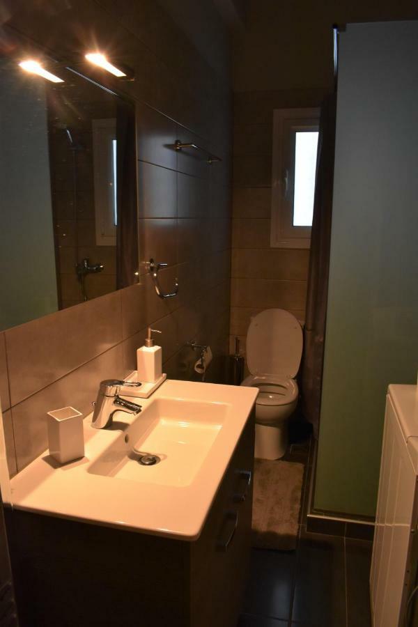 Chic Central Apartment In Evangelismos Metro Station Athènes Extérieur photo