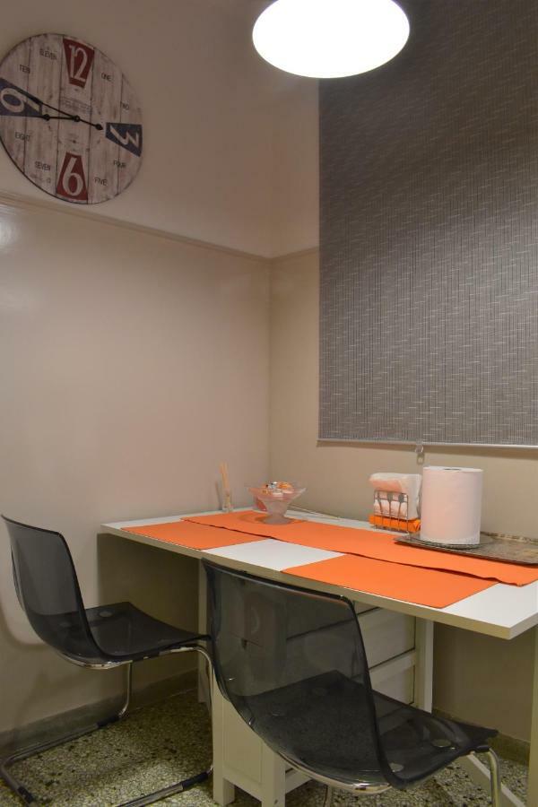 Chic Central Apartment In Evangelismos Metro Station Athènes Extérieur photo