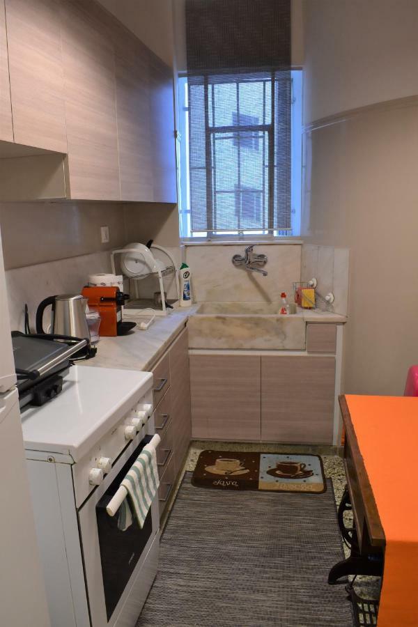 Chic Central Apartment In Evangelismos Metro Station Athènes Extérieur photo