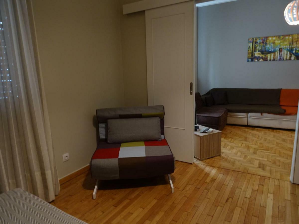 Chic Central Apartment In Evangelismos Metro Station Athènes Extérieur photo